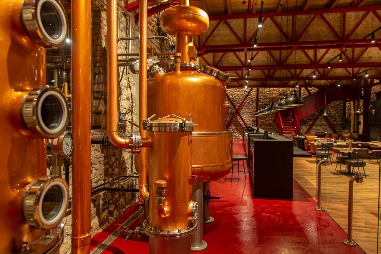 Leskovik Melesin Distillery מראה חיצוני תמונה